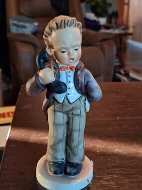 M.J. Hummel Goebel Hello 124/0 W Germany 5 3/4" TMK 5 Boy in Suit on Phone